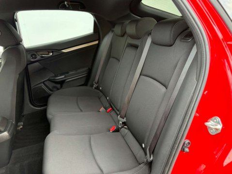Honda Civic 1.0 Civic SR VTec 5dr 62