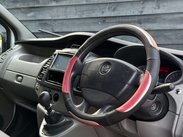 Vauxhall Vivaro 2.0 Vivaro 2900 CDTi SWB 33