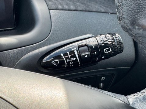 Hyundai TUCSON 1.6 T-GDi Ultimate Euro 6 (s/s) 5dr 44