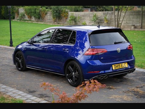 Volkswagen Golf 2.0 TSI R DSG 4Motion Euro 6 (s/s) 5dr 9