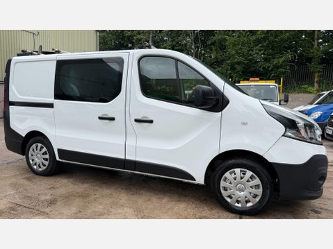 Renault Trafic 1.6 dCi 27 Business Crew Van Double Cab 6dr Diesel Manual SWB Euro 6 (120 p 3