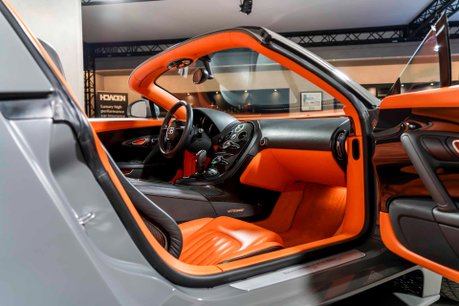 Bugatti Veyron GRAND SPORT VITESSE. ONE OF ONE IN THE WORLD. LA MAISON PUR SANG. 13