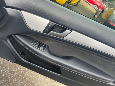 Mercedes-Benz C Class 2.1 C220 CDI AMG Sport Edition G-Tronic+ Euro 5 (s/s) 2dr 19