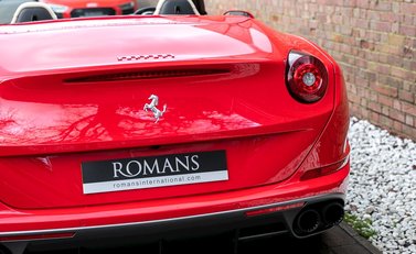 Ferrari California T HS 26