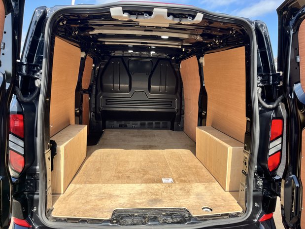 Ford Transit Custom Transit Custom 2.0 EcoBlue 136ps H1 Van Limited Auto 21