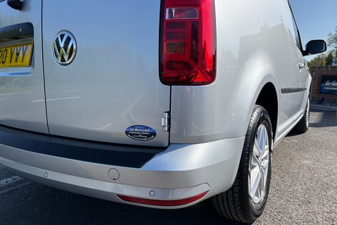 Volkswagen Caddy C20 102 ps Tdi Highline Panel Van - No VAT - Sat Nav 23