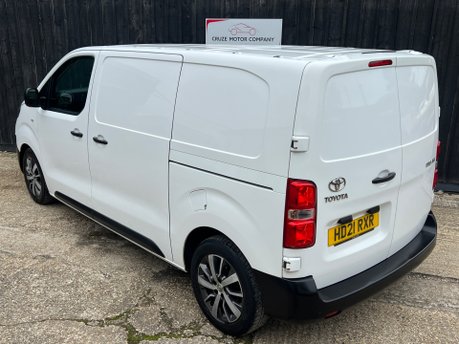 Toyota Proace L1 ICON 21