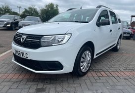Dacia Logan ESSENTIAL 1.0 TCE ESTATE 16