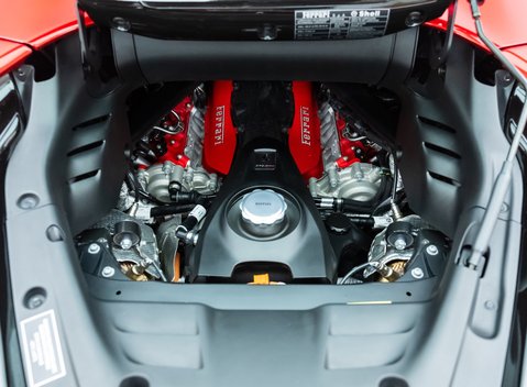 Ferrari SF90 Spider 47