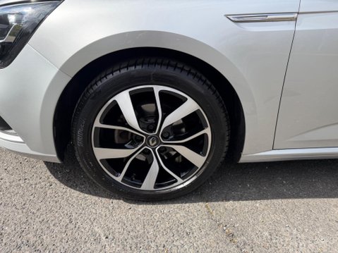 Renault Megane 1.3 TCe Iconic EDC Euro 6 (s/s) 5dr 49