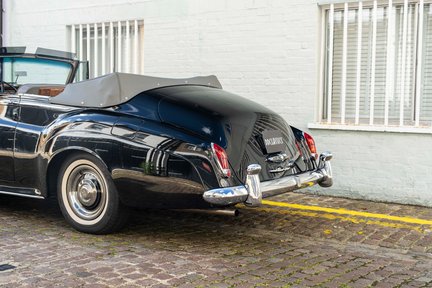 Rolls-Royce Silver Cloud III DHC Adaptation 16