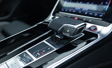 Audi RS6 AVANT VORSPRUNG URBAN 31