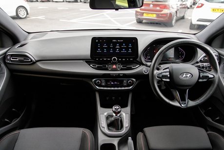 Hyundai i30 T-GDI FASTBACK N LINE MHEV