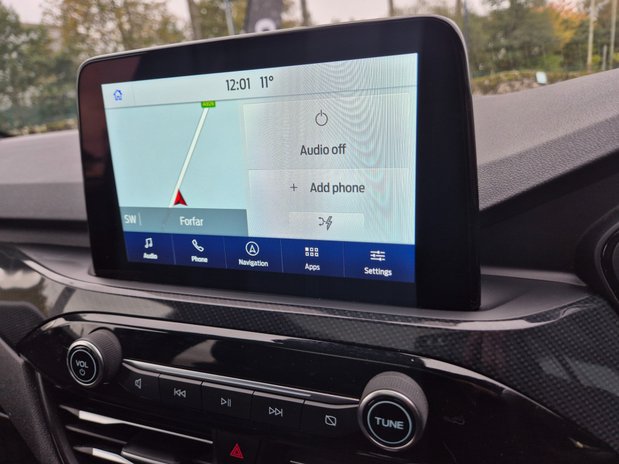 Ford Kuga ST-LINE X EDITION 24