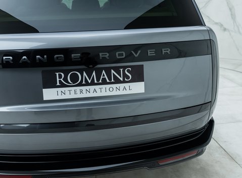 Land Rover Range Rover P550e Autobiography 34