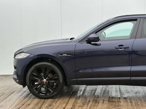Jaguar F-Pace 2.0 F-Pace R-Sport AWD D Auto 4WD 5dr 54