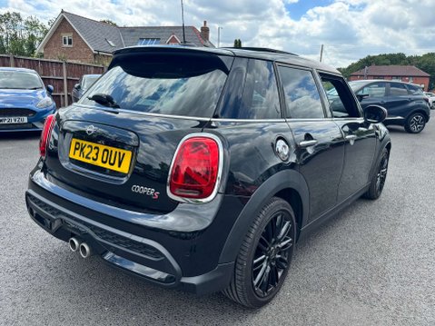 Mini Hatch 2.0 Cooper S Exclusive Auto 5dr 5