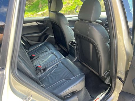 Audi Q5 2.0 Q5 S Line TDI Quattro 4WD 5dr 15