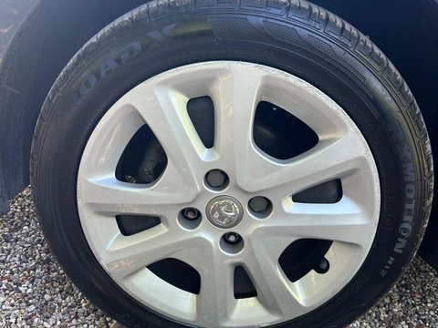 Vauxhall Viva 1.0i SE Euro 6 5dr 21