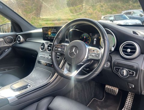 Mercedes-Benz GLC 2.0 GLC 300 AMG Line Premium D 4Matic Auto 4WD 5dr 12