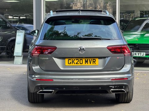 Volkswagen Tiguan R-LINE TECH TSI 4MOTION DSG 8