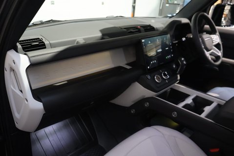 Land Rover Defender 110 2026 HARDTOP S  BIG SPEC WITH UPGRADE SVR FRONT AND REAR SEATS  BY SEEKER  18