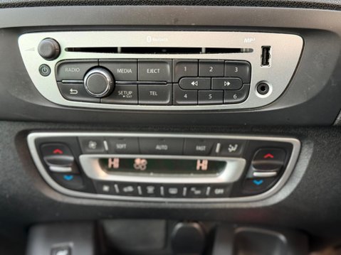 Renault Scenic 1.5 dCi Dynamique Nav Euro 6 (s/s) 5dr 16