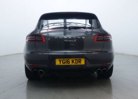 Porsche Macan 3.0 Macan S Semi-Auto 4WD 5dr 10