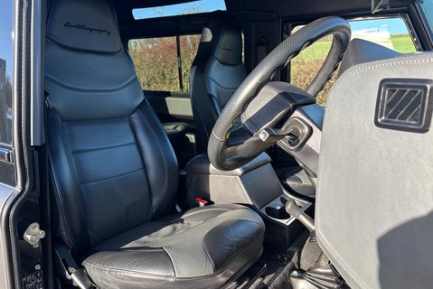 Land Rover Defender 90 TD Autobiography Station Wagon - 1/100 Made - LR Service History 4