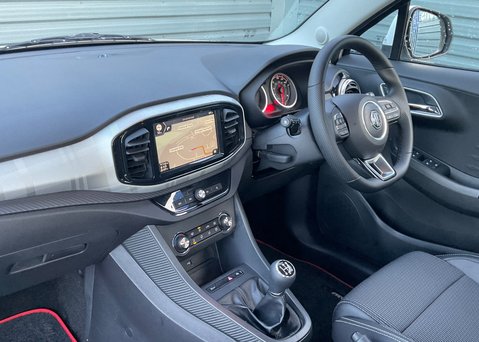 MG MG3 1.5 VTI-TECH EXCLUSIVE NAV 15