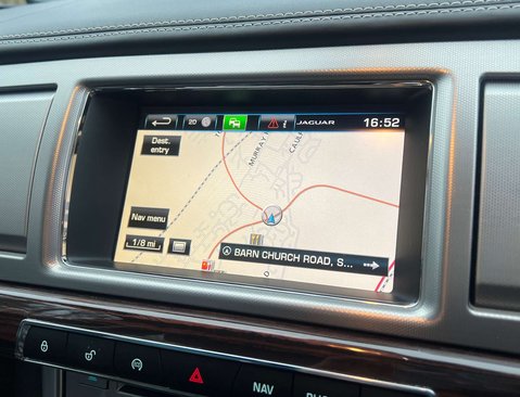 Jaguar XF 2.2d Portfolio Saloon 4dr Diesel Auto Euro 5 (s/s) (200 ps) 25