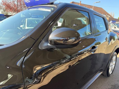 Nissan Juke 1.6 Acenta CVT Euro 5 5dr 33
