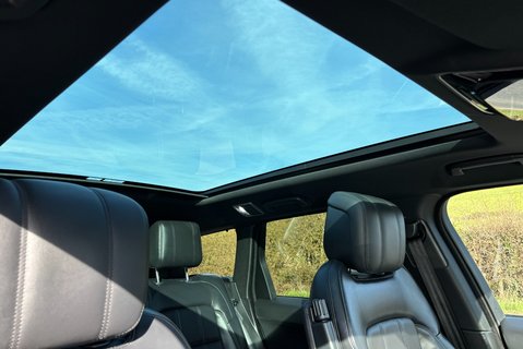 Land Rover Range Rover Sport D300 MHEV HSE Dynamic Black Auto 4WD Euro 6 (s/s) 5dr 15