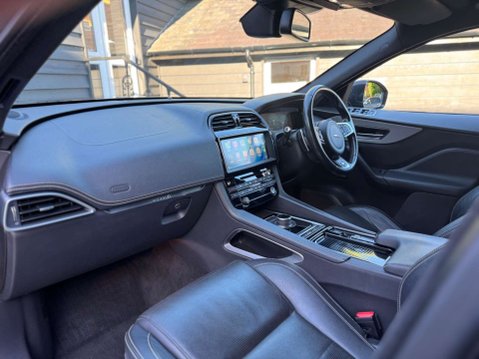 Jaguar F-Pace 3.0 V6 S Auto AWD Euro 6 (s/s) 5dr 21
