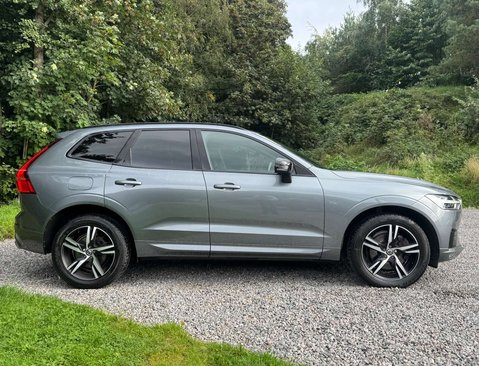 Volvo XC60 2.0 XC60 R-Design B5 MHEV Auto 5dr 3
