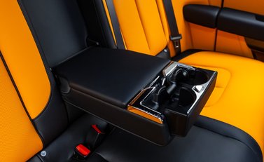 Rolls-Royce Cullinan Black Badge 20