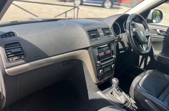 Skoda Yeti Outdoor SE L 1.2 PETROL TSI DSG AUTO 27