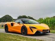 McLaren Artura 2