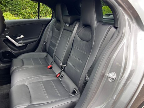 Mercedes-Benz A Class 2.0 A35 AMG (Premium Plus) SpdS DCT 4MATIC Euro 6 (s/s) 5dr 38