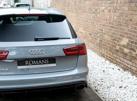 Audi RS6 Avant Performance 28