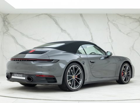 Porsche 911 Carrera S Cabriolet (992) 6