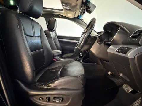 Kia Sorento CRDI KX-3 SAT NAV 17