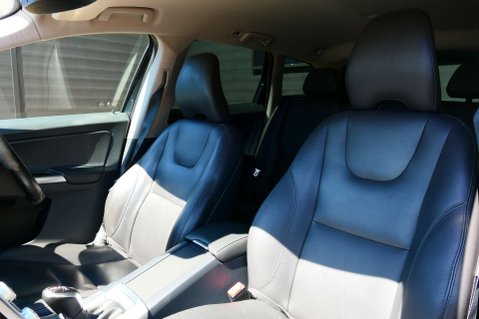 Volvo XC60 2.4 XC60 SE Luxury Nav D5 AWD Auto 4WD 5dr 4