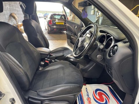 Nissan Juke 1.6 Juke N-Connecta CVT 5dr 46