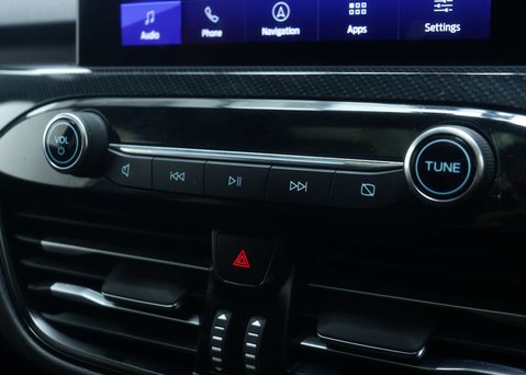 Ford Kuga 2.5h Duratec ST-Line X Edition SUV 5dr Petrol Hybrid CVT Euro 6 (s/s) (190 31