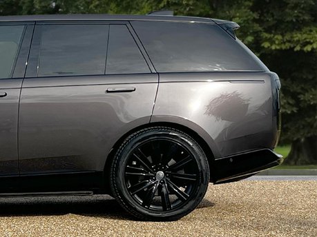 Land Rover Range Rover P400 MHEV AUTOBIOGRAPHY 10