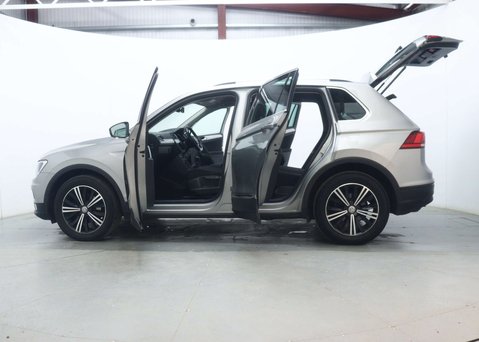 Volkswagen Tiguan 1.4 TSI SE Navigation SUV 5dr Petrol Manual Euro 6 (s/s) (150 ps) 57