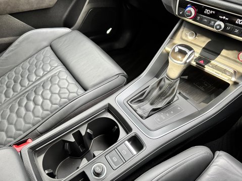 Audi RS Q3 2.5 TFSI S Tronic quattro Euro 6 (s/s) 5dr 21