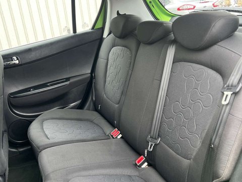Hyundai i20 1.4 i20 Comfort Auto 5dr 24