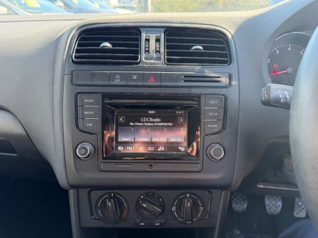 Volkswagen Polo S AC 10